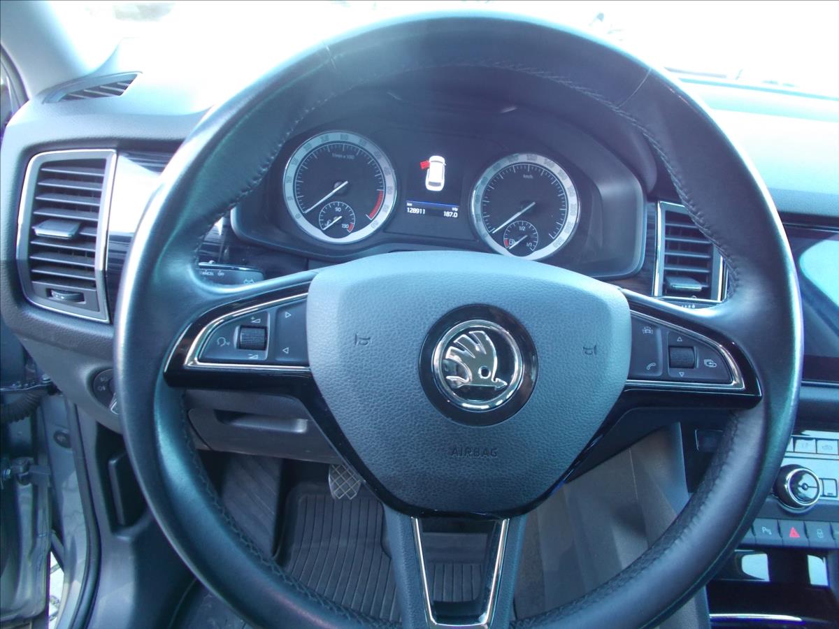 Škoda Kodiaq 2,0 TDI ČR 110 kW MANUÁL 4x4 LED NAVIGACE - foto 25