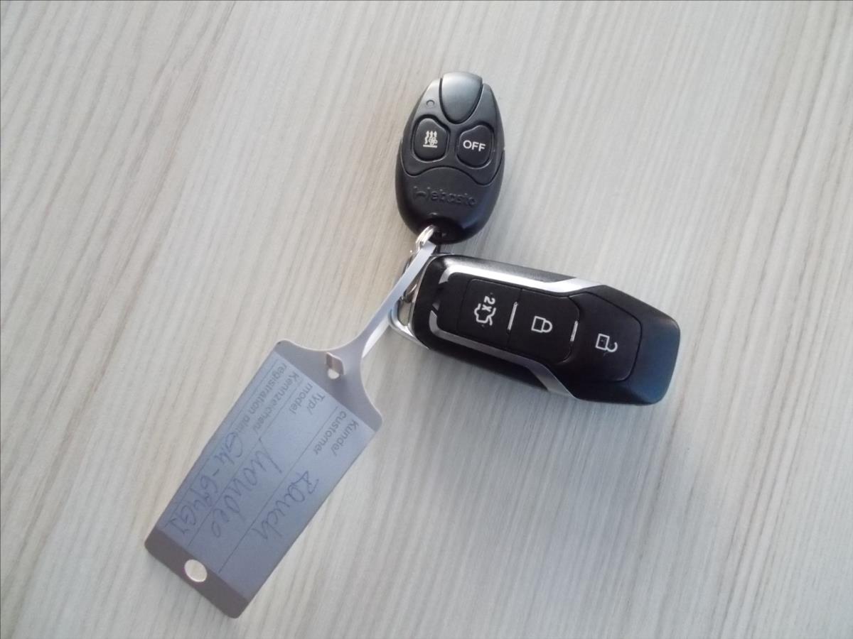 Ford Mondeo 2,0 TDCi AT 132 kW WEBASTO ACC MATRIX - foto 32