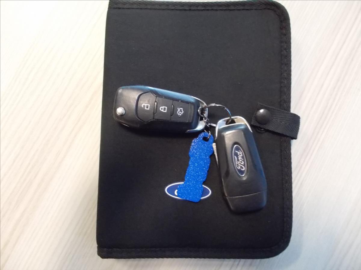 Ford Fiesta 1,1 i 52 kW KLIMA NOVÁ STK COC list - foto 33