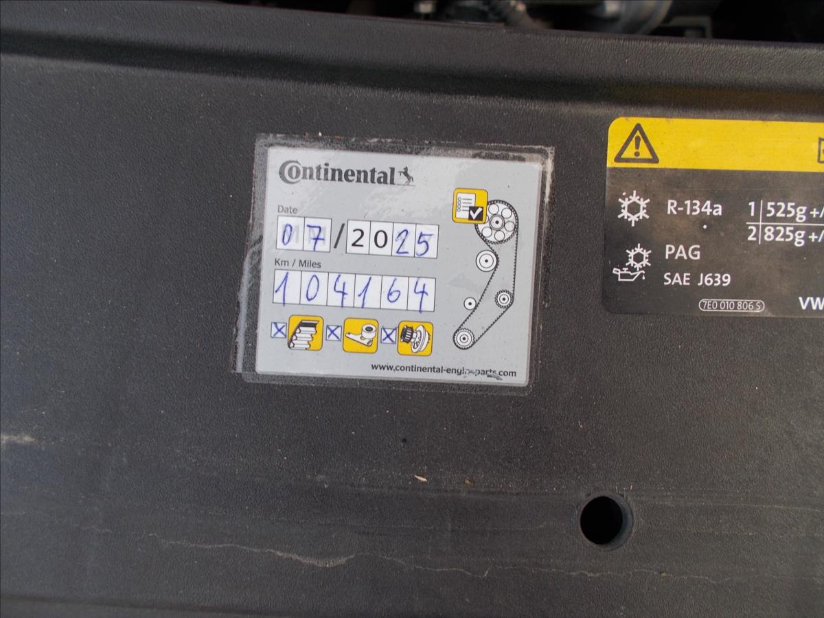 Volkswagen Caddy 1,6 TDI 1.MAJITEL DPH NOVÁ STK - foto 33