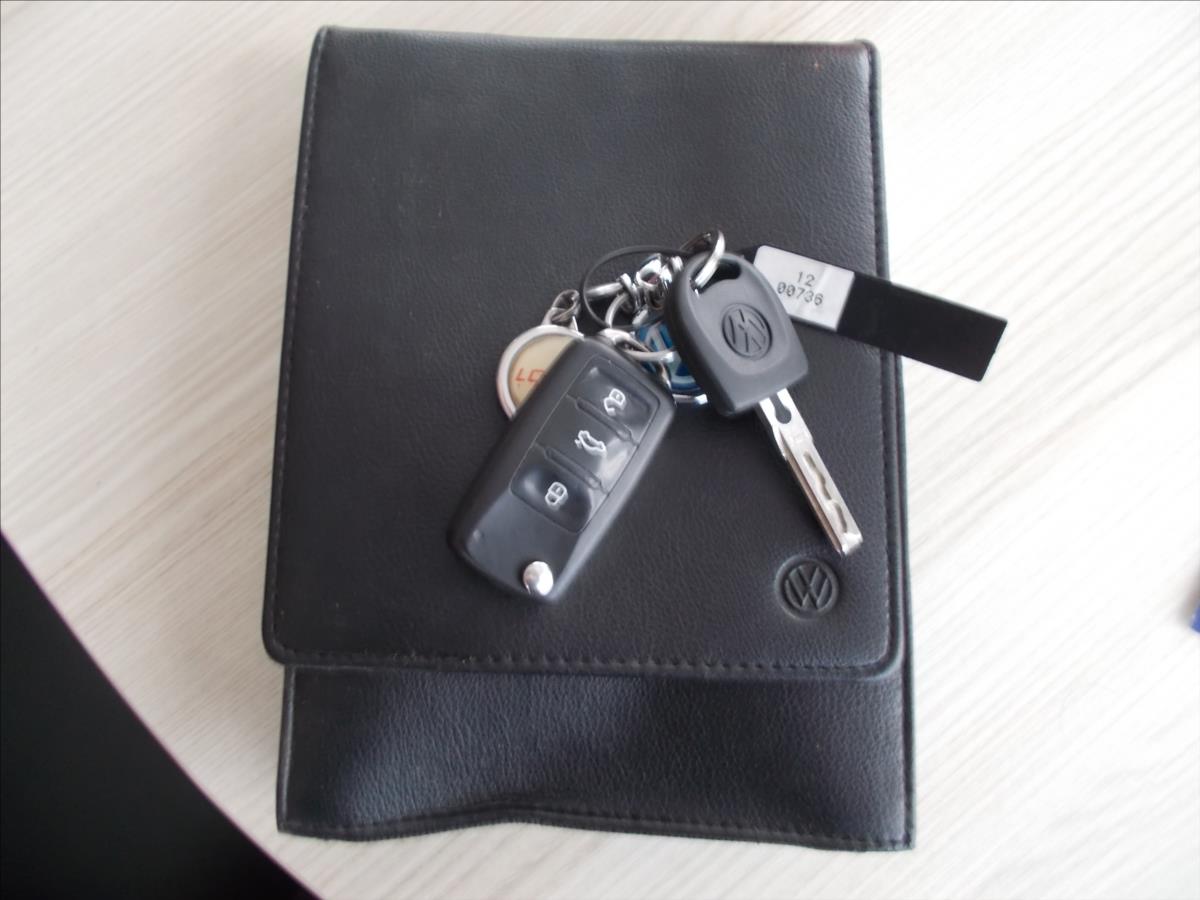 Volkswagen Caddy 1,6 TDI 1.MAJITEL DPH NOVÁ STK - foto 35