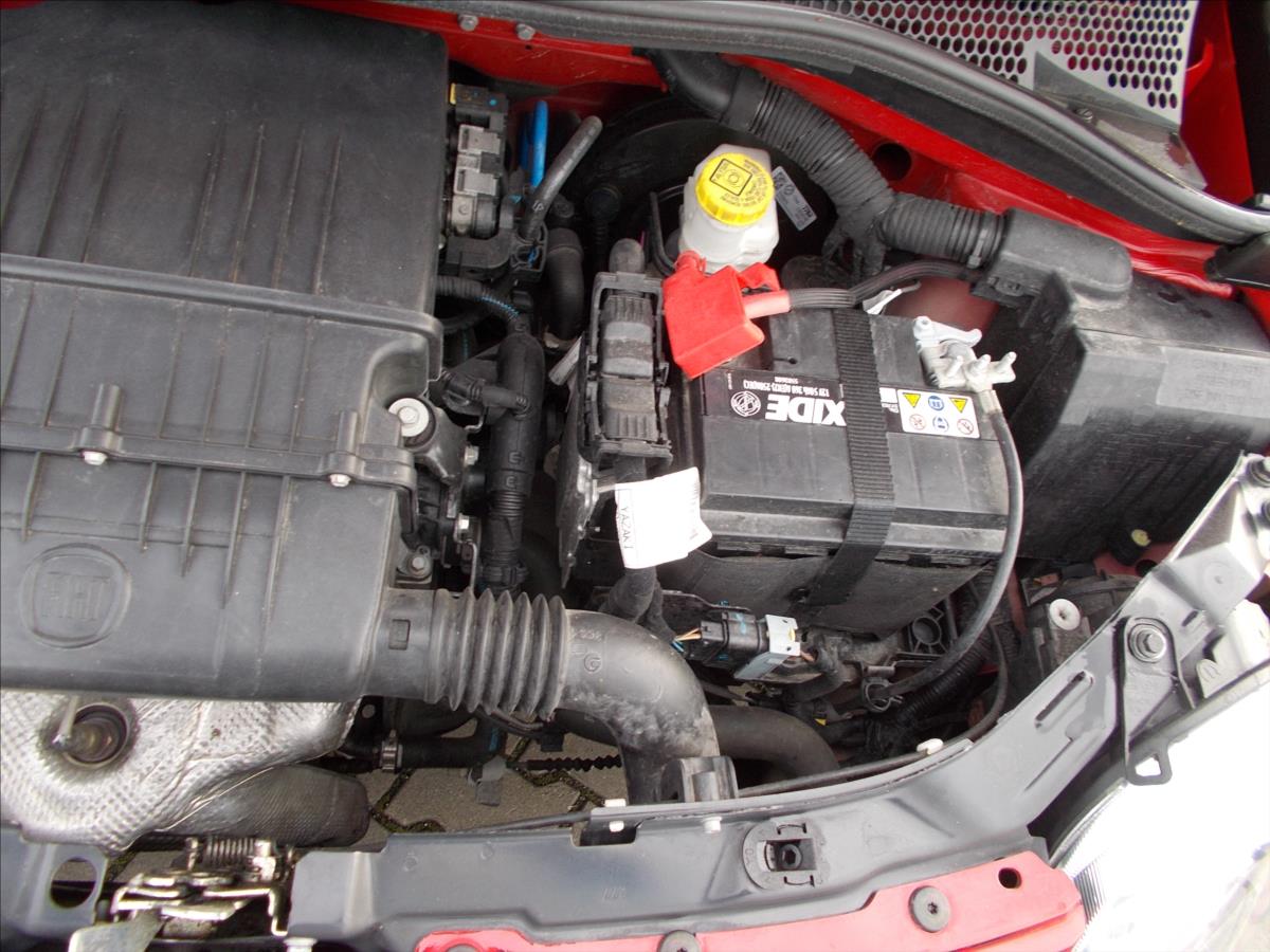 Fiat 500 1,2 i LOUNGE KLIMA PANORAMA NOVÁ STK - foto 23