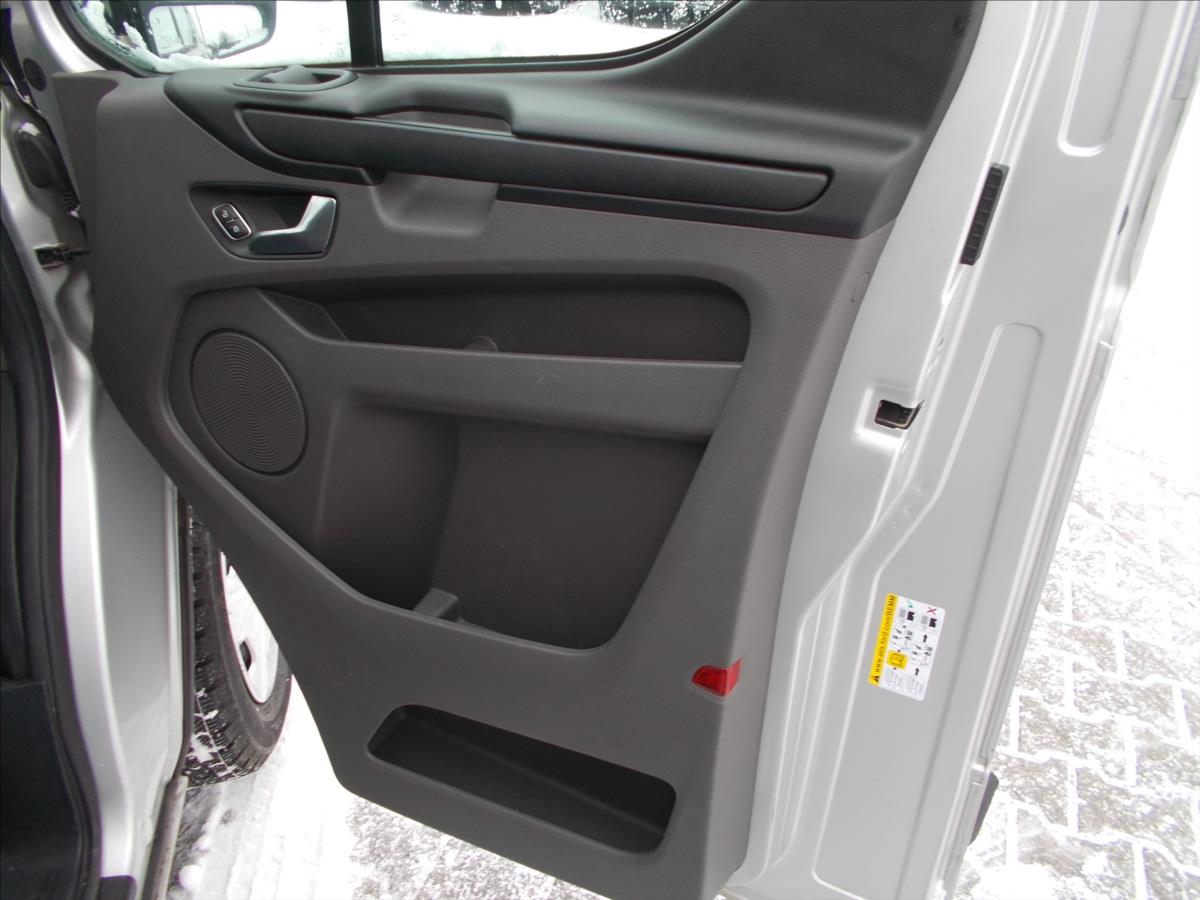 Ford Transit Custom 2,0 TDCi L2H1KLIMA NOVÁ STK - foto 26