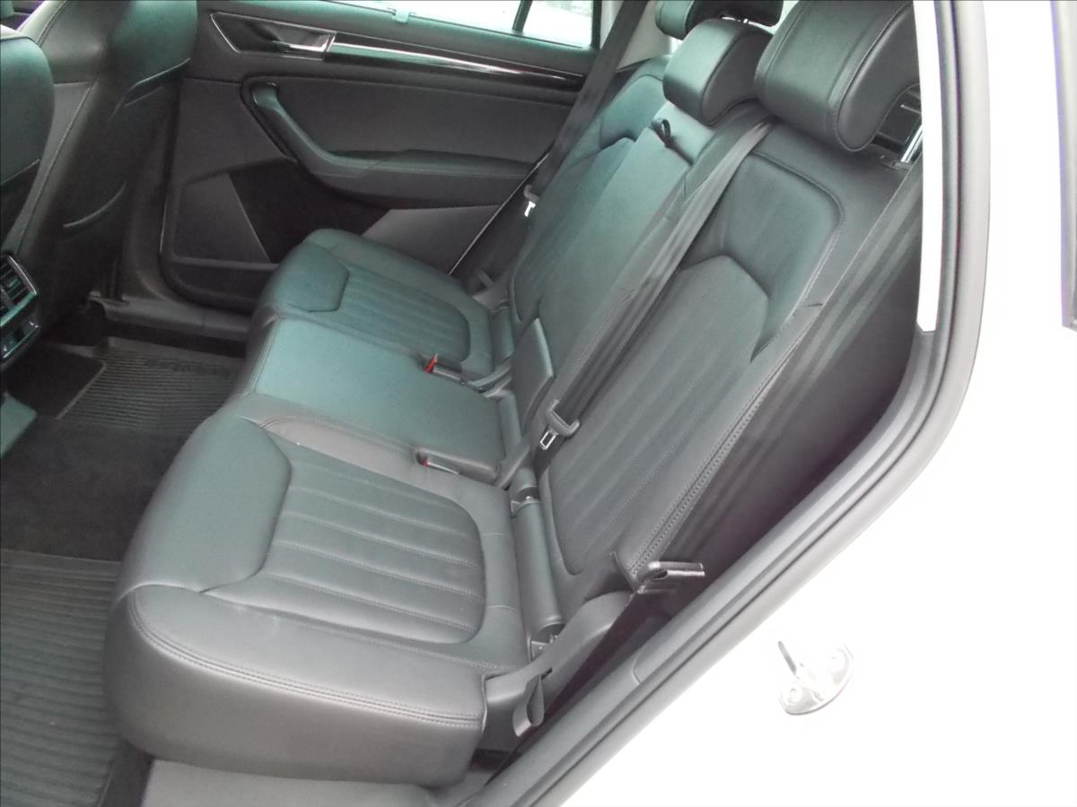 Škoda Kodiaq 2,0 TDI  ČR DPH 1.MAJITEL L & K ZÁRUKA WEBASTO - foto 16