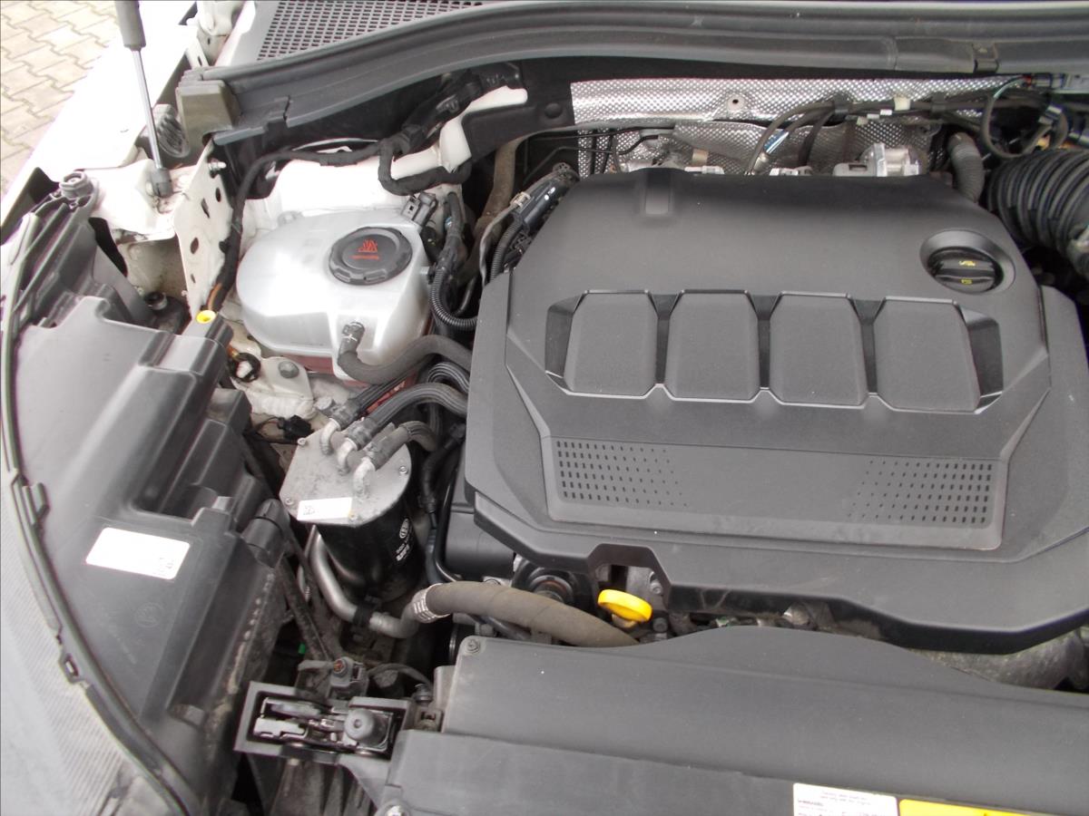 Škoda Kodiaq 2,0 TDI  ČR DPH 1.MAJITEL L & K ZÁRUKA WEBASTO - foto 31