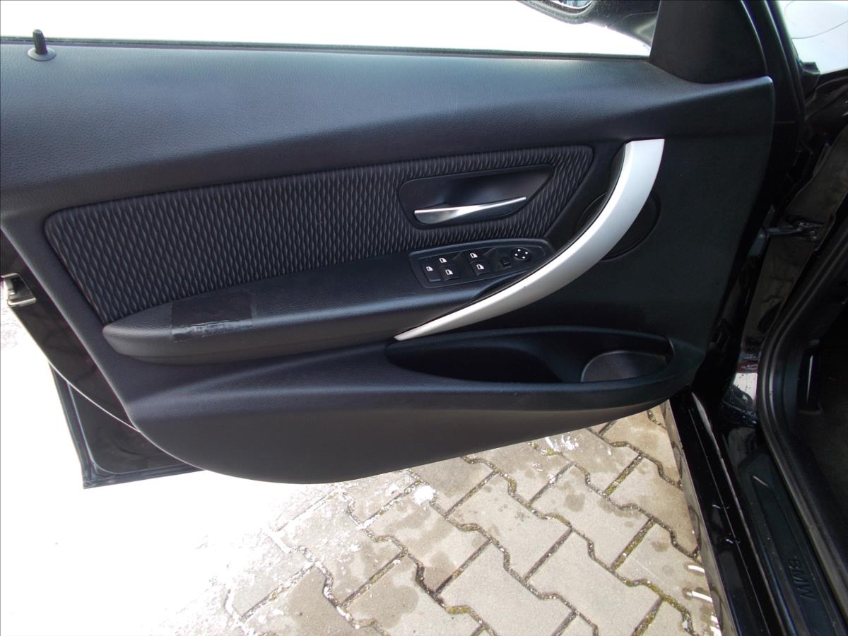 BMW Řada 3 2,0 D DIGIKLIMA NOVÉ ROZVODY PĚKNÉ - foto 26