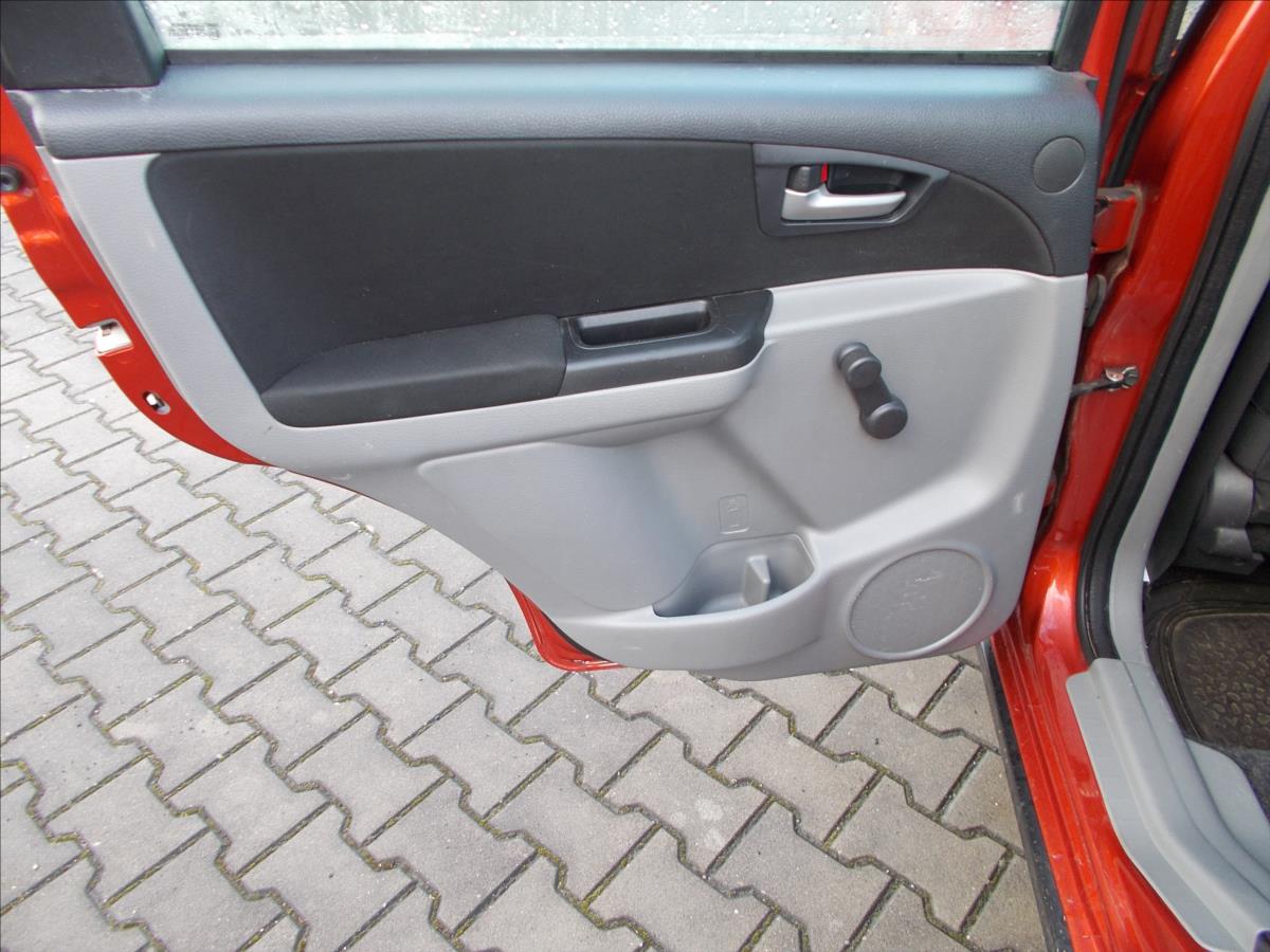 Suzuki SX4 1,6 16V ČR LPG KLIMA OK NOVÁ STK - foto 19