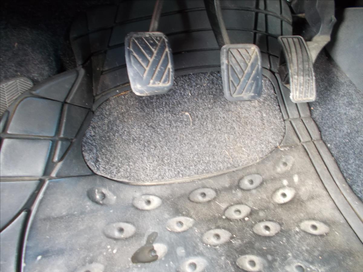 Suzuki SX4 1,6 16V ČR LPG KLIMA OK NOVÁ STK - foto 26