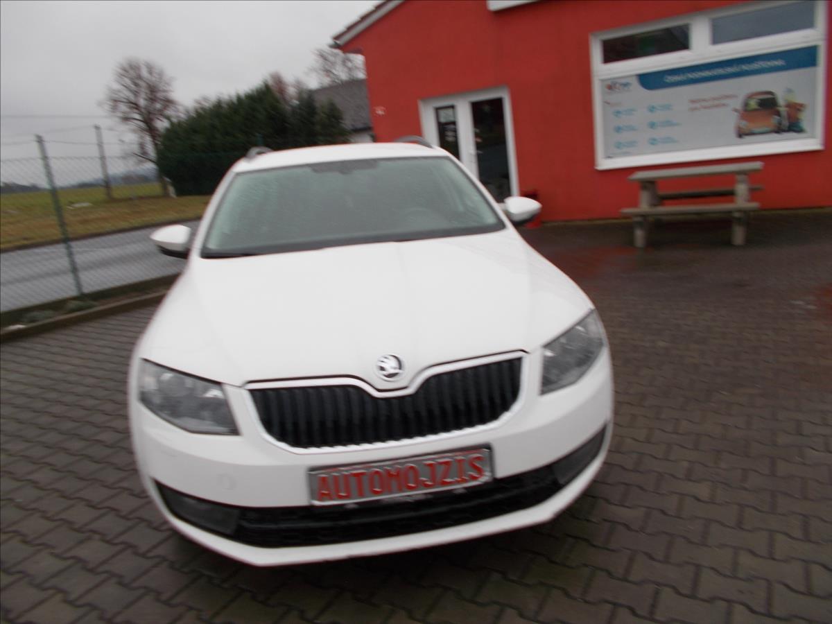 Škoda Octavia 1,4 TSI ČR 2.MAJITEL od R. 2020 NOVÁ STK  III - foto 3