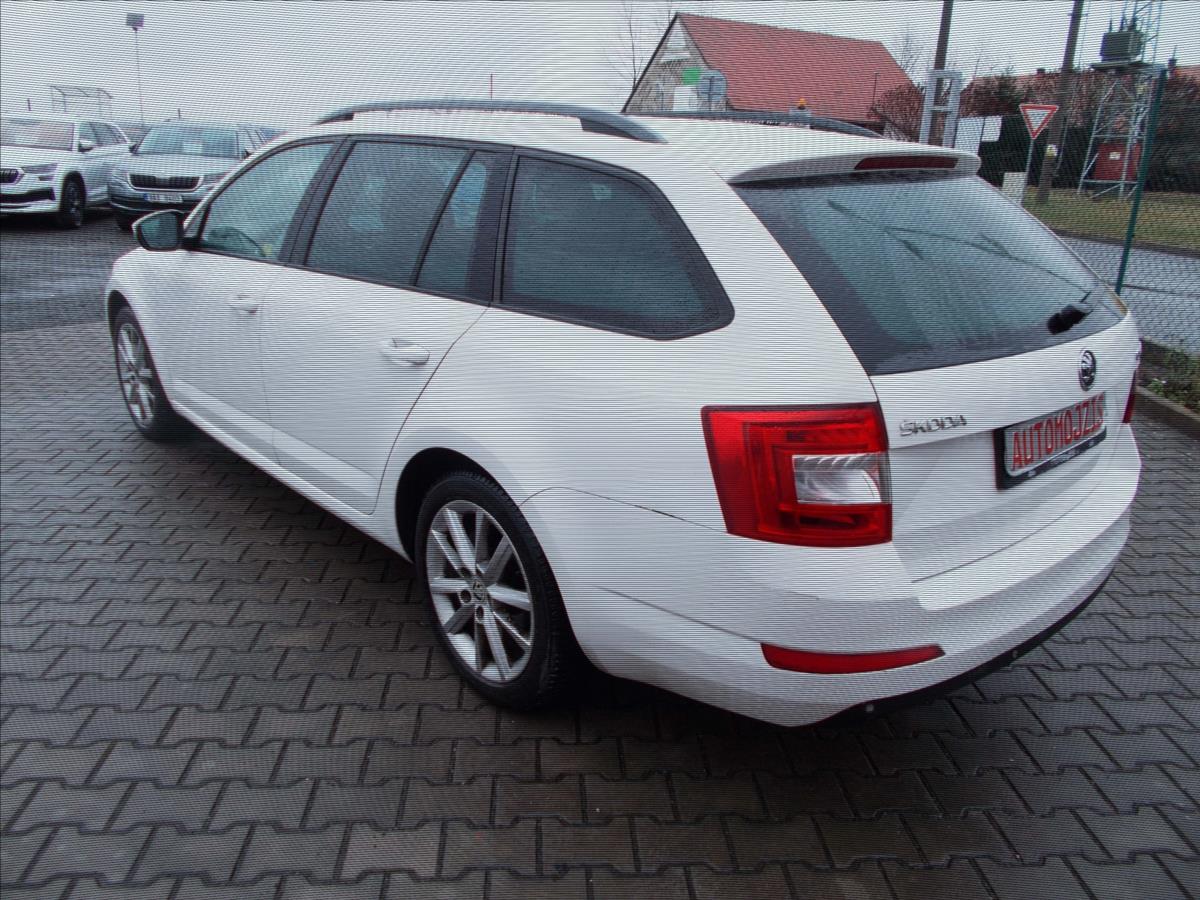 Škoda Octavia 1,4 TSI ČR 2.MAJITEL od R. 2020 NOVÁ STK  III - foto 12