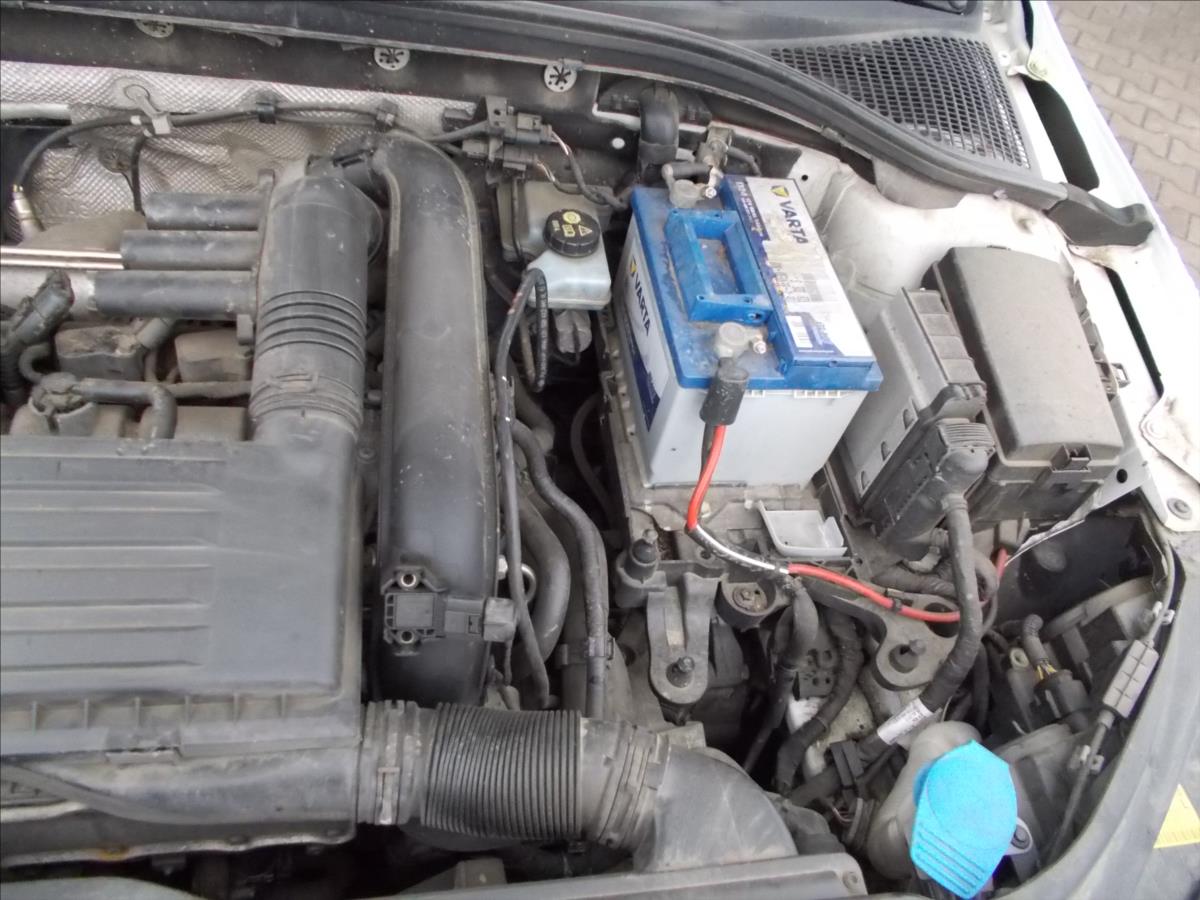 Škoda Octavia 1,4 TSI ČR 2.MAJITEL od R. 2020 NOVÁ STK  III - foto 29