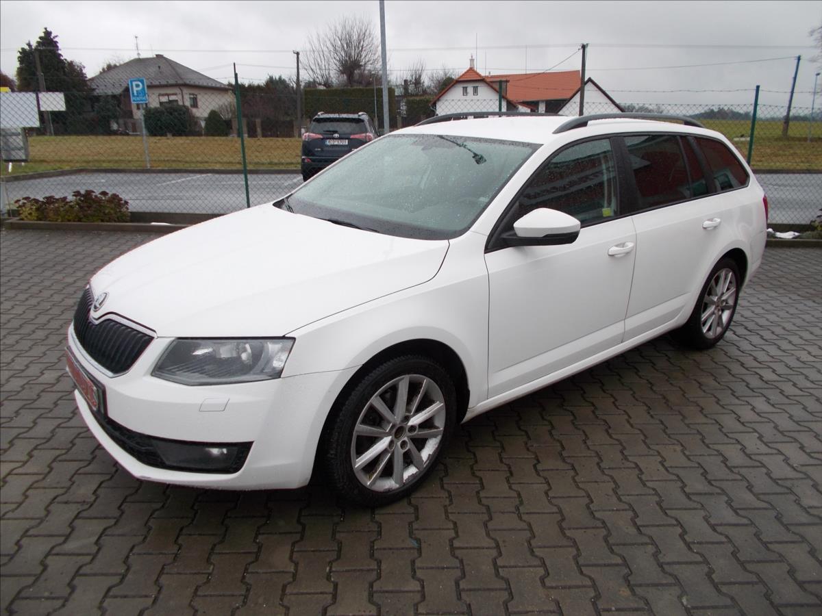 Škoda Octavia 1,4 TSI ČR 2.MAJITEL od R. 2020 NOVÁ STK  III - foto 4