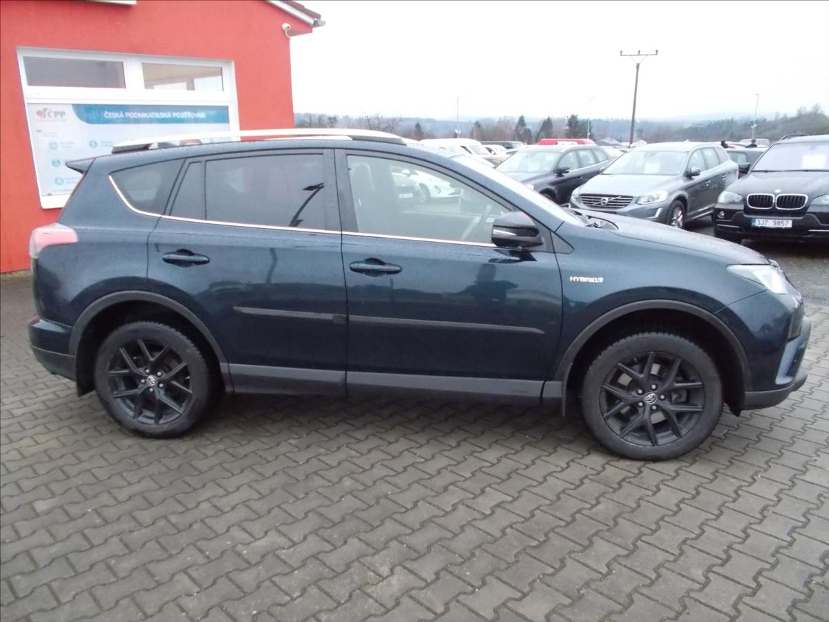 Toyota RAV4 2,5 AT HYBRID ČR 4x4 TZ LED SERVIS POUZE TOYOTA - foto 10