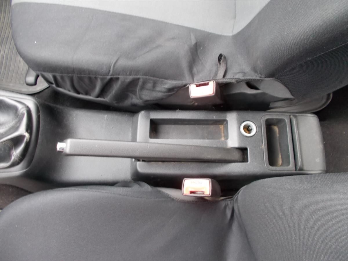 Škoda Octavia 1,9 TDI ČR KLIMA NOVÁ STK NOVÉ ROZVODY - foto 19