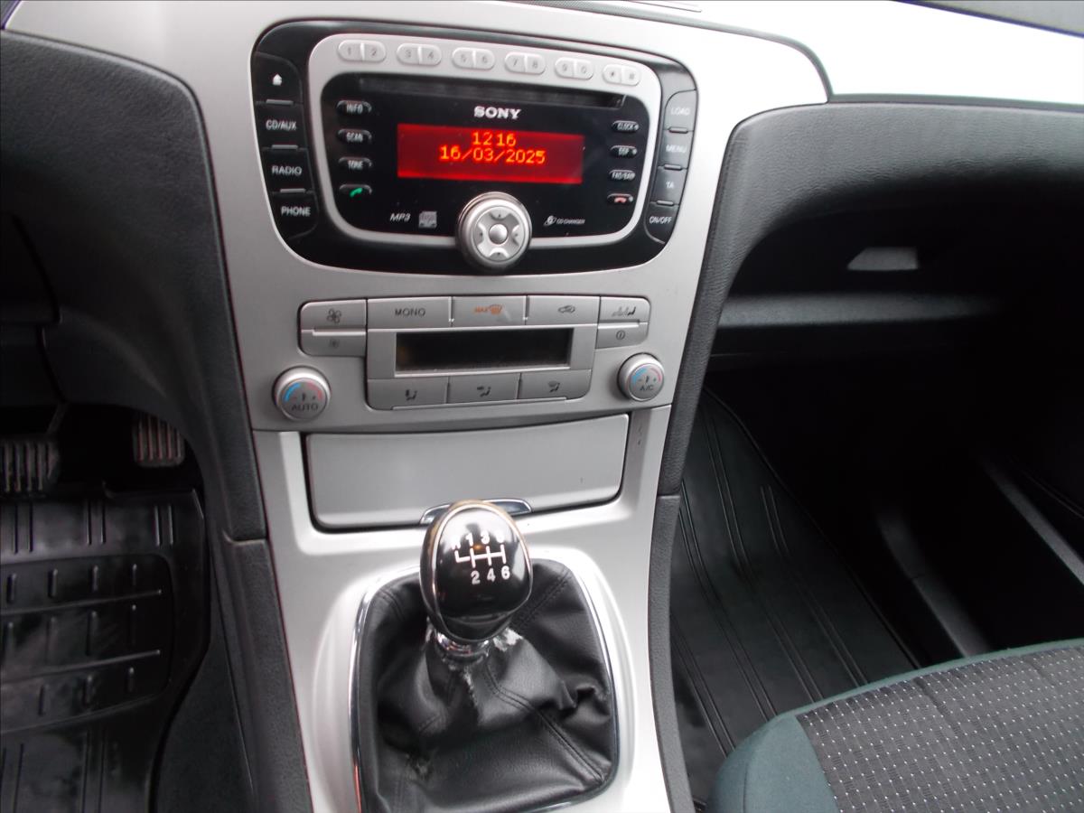 Ford Galaxy 2,0 TDCi 7 MÍST DIGIKLIMA TZ - foto 23