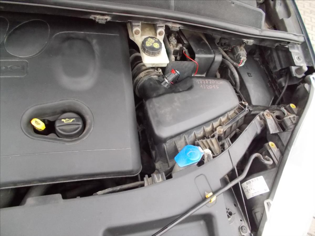 Ford Galaxy 2,0 TDCi 7 MÍST DIGIKLIMA TZ - foto 30