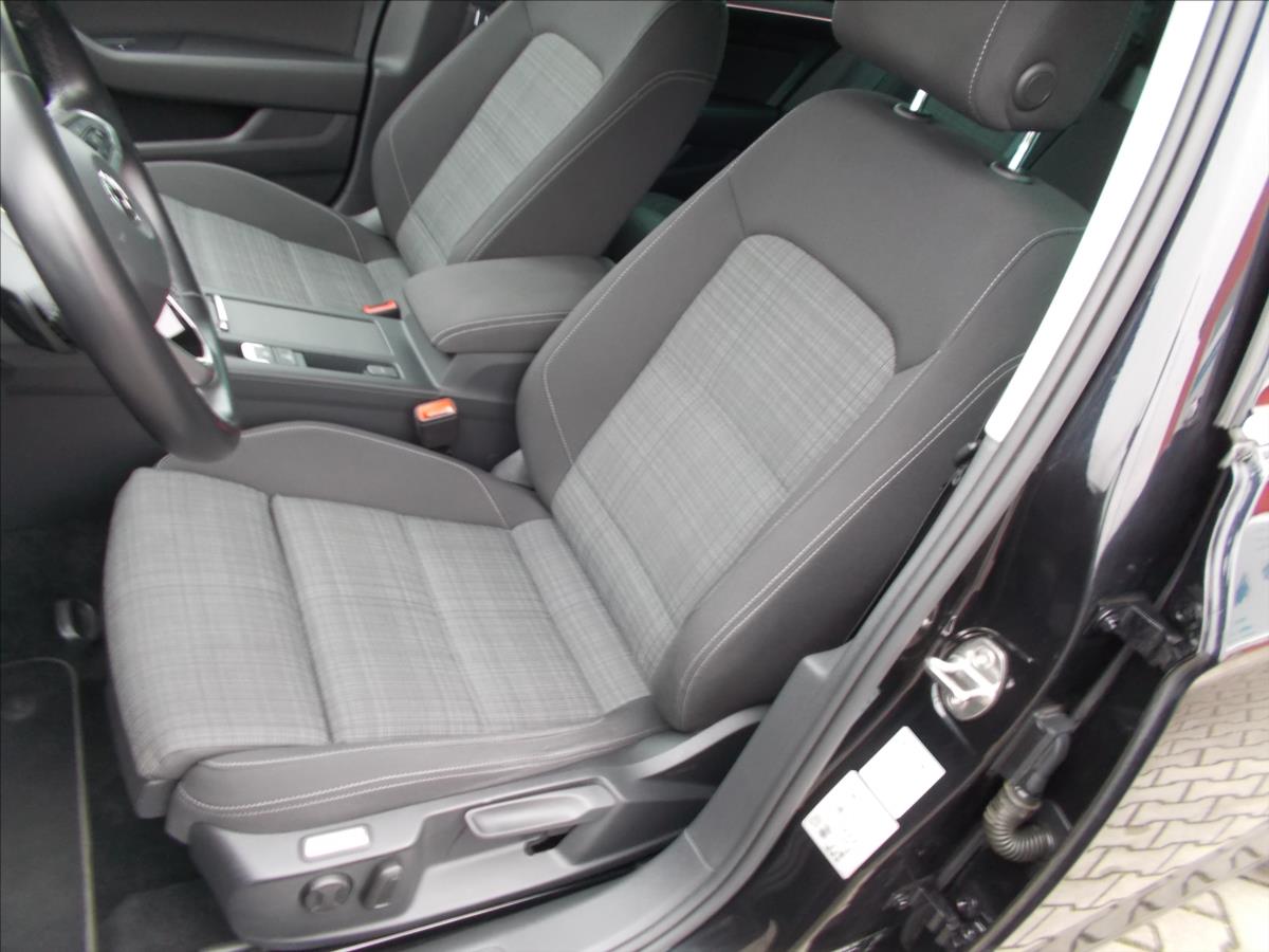 Volkswagen Passat 2,0 TDI DSG7 110 kW Business - foto 20