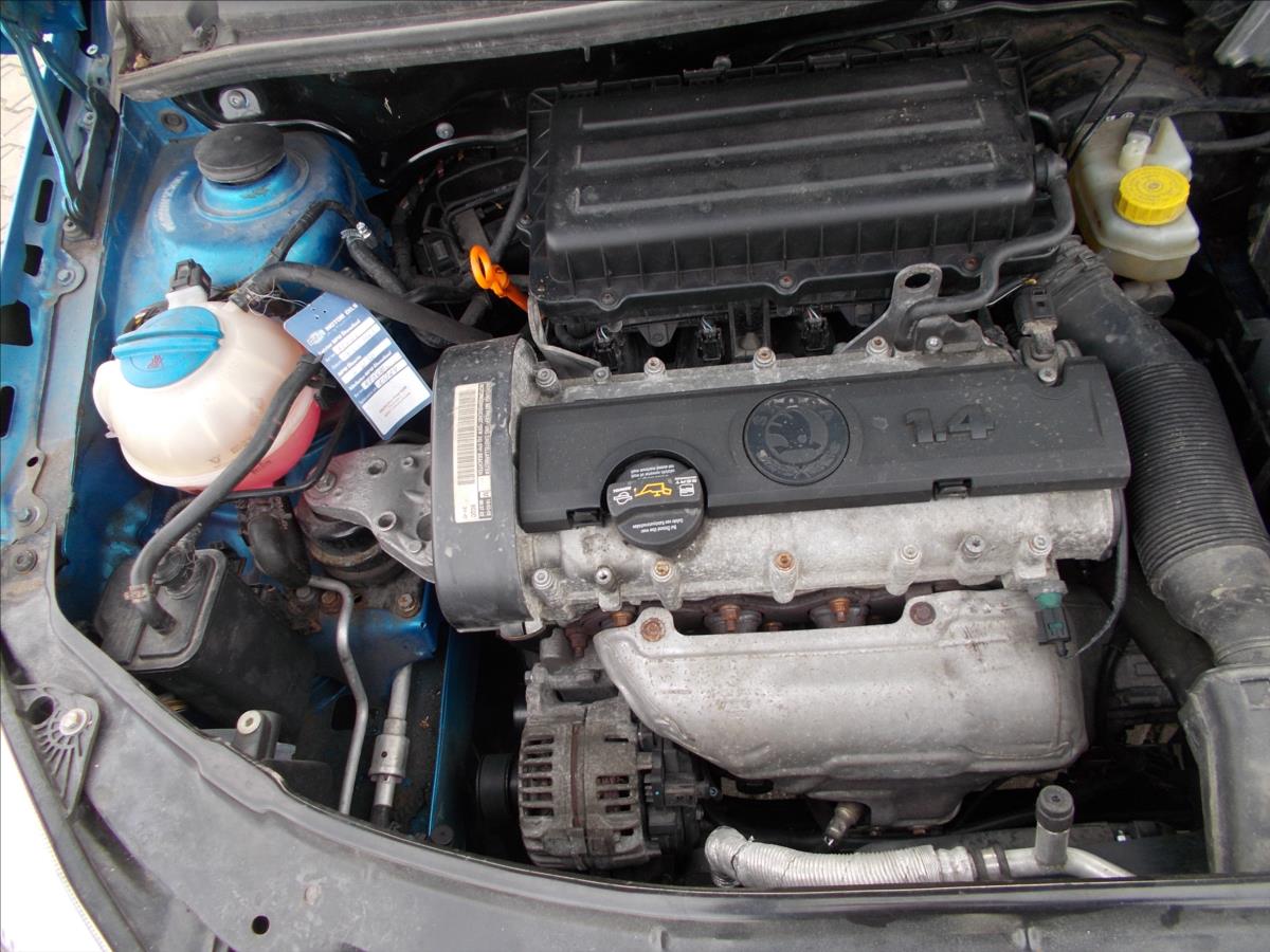 Škoda Roomster 1,4 16V 98700 KM KLIMA NOVÁ STK - foto 26