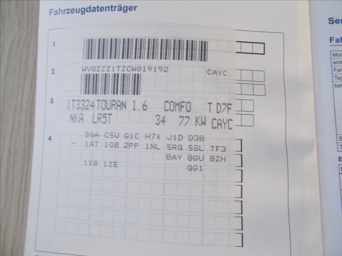 Volkswagen Touran 1,6 TDI DSG 7 MÍST DIGIKLIMA NAVI TZ PĚKNÉ - foto 37