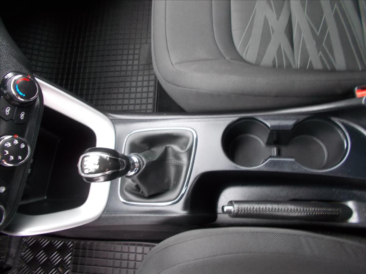 Kia Ceed 1,6 GDI ČR 1.MAJITEL KLIMA - foto 20