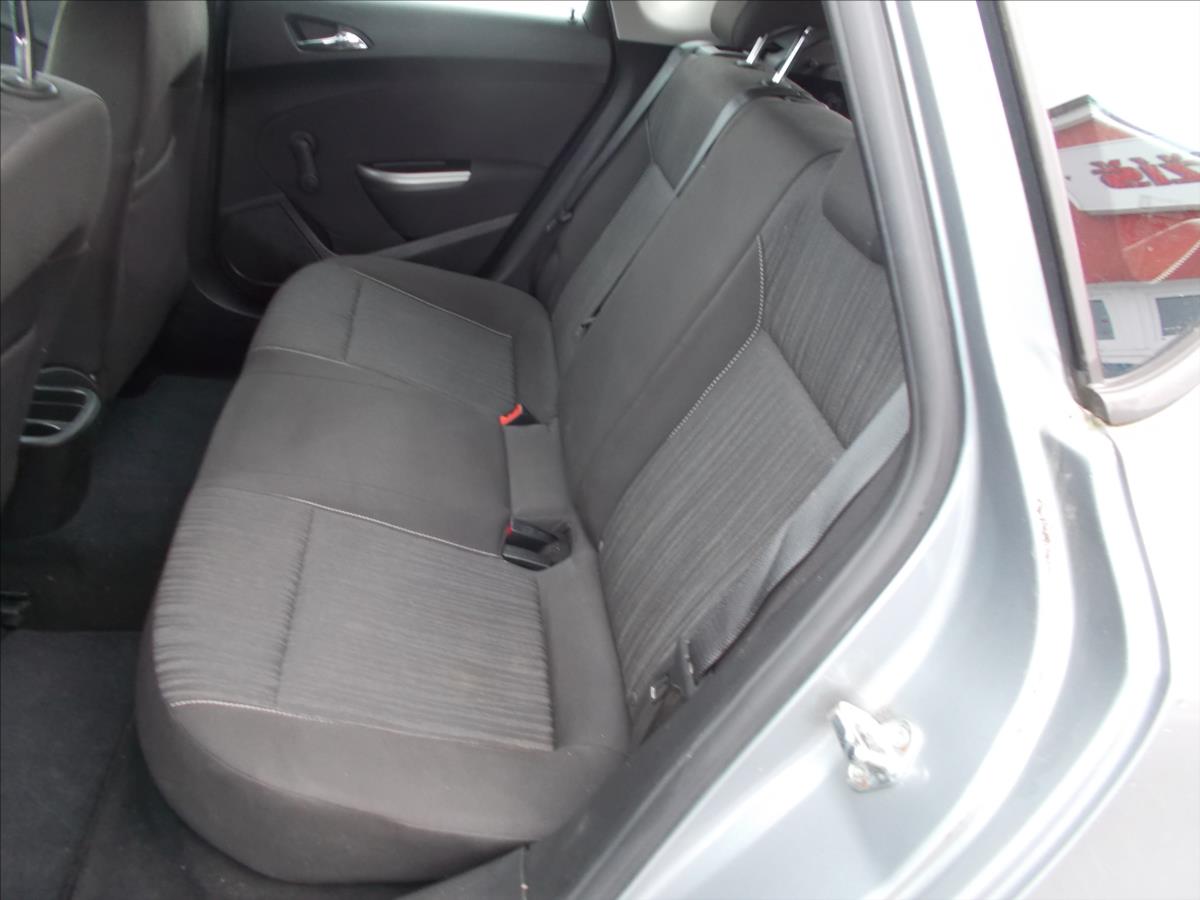 Opel Astra 1,4 T 1.MAJITELKA KLIMA PĚKNÉ  J - foto 14