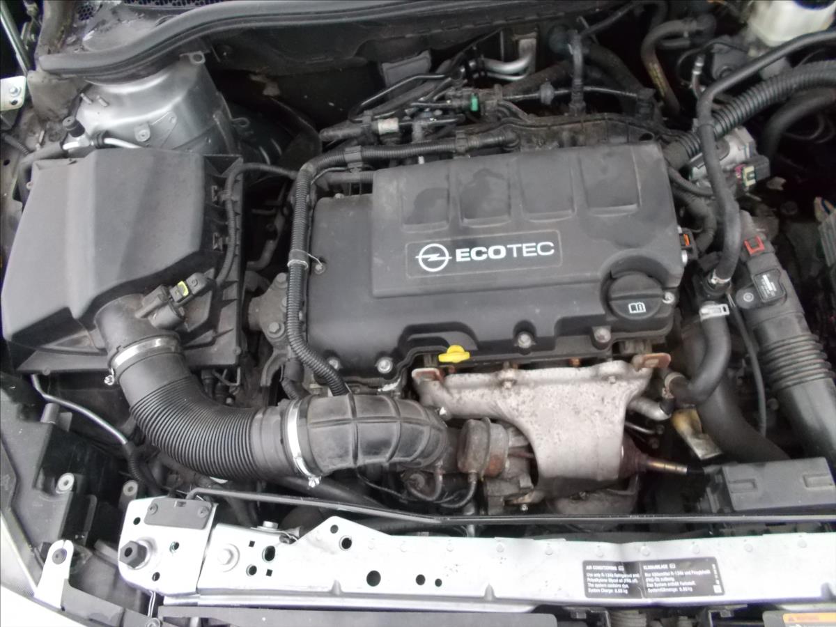 Opel Astra 1,4 T 1.MAJITELKA KLIMA PĚKNÉ  J - foto 27