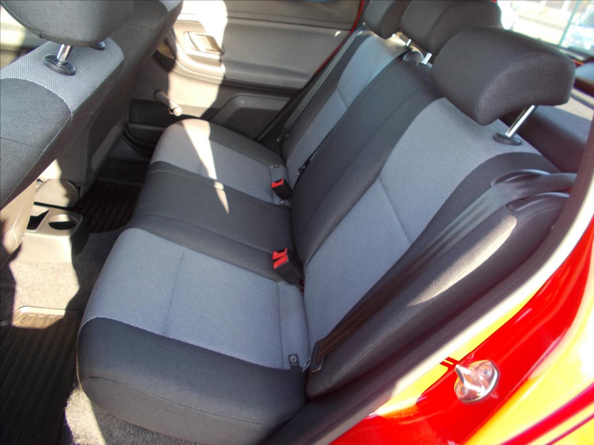 Škoda Fabia 1,2 TSI ČR 66865 KM PĚKNÉ  II - foto 14