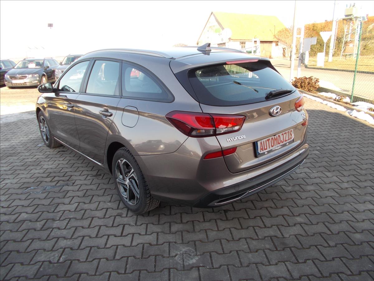 Hyundai i30 1,0 T-GDI ČR 1.MAJITEL ZÁRUKA 3/2028 - foto 12