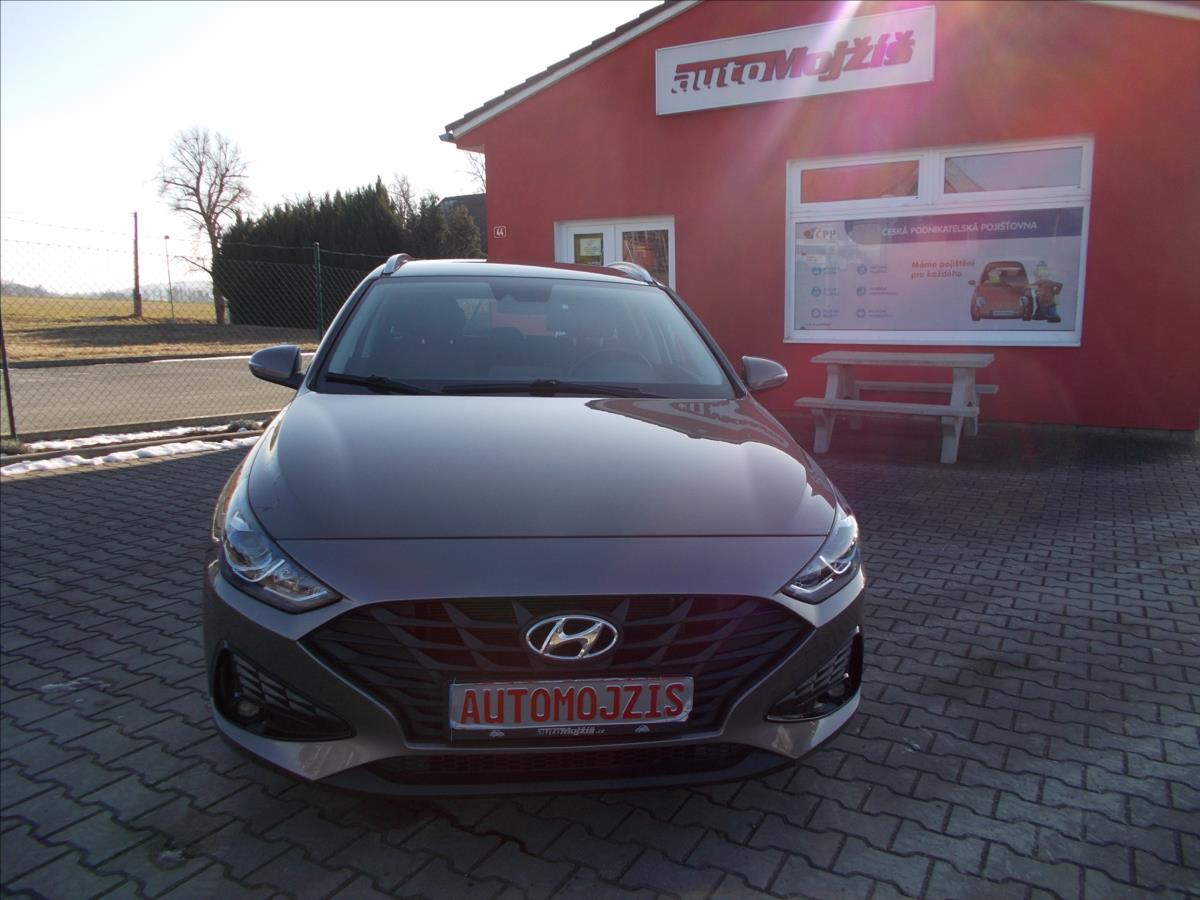 Hyundai i30 1,0 T-GDI ČR 1.MAJITEL ZÁRUKA 3/2028 - foto 2