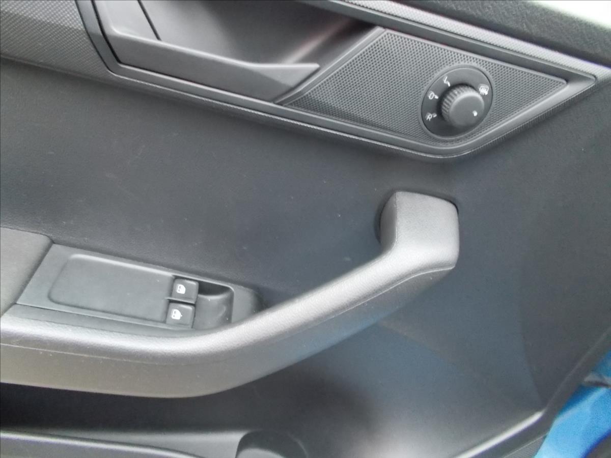 Škoda Fabia 1,0 MPI 55 kW KLIMA 84560 KM  III - foto 27