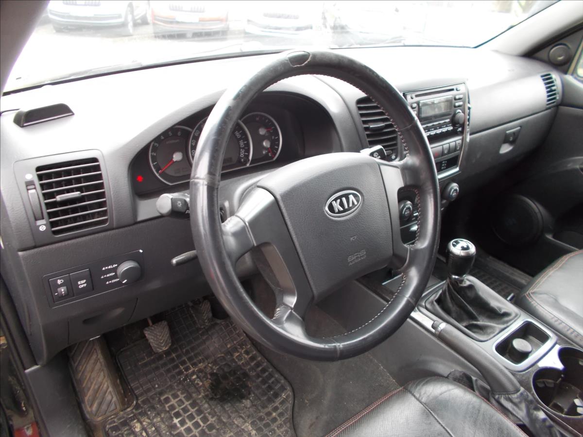 Kia Sorento 2,5 CRDi ČR DIGIKLIMA 4x4 TZ 3000T - foto 17
