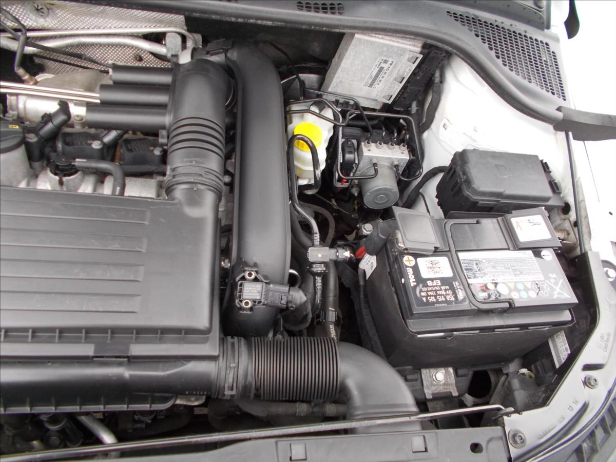 Škoda Fabia 1,2 TSI ČR NAVI TZ NOVÁ STK  III - foto 30