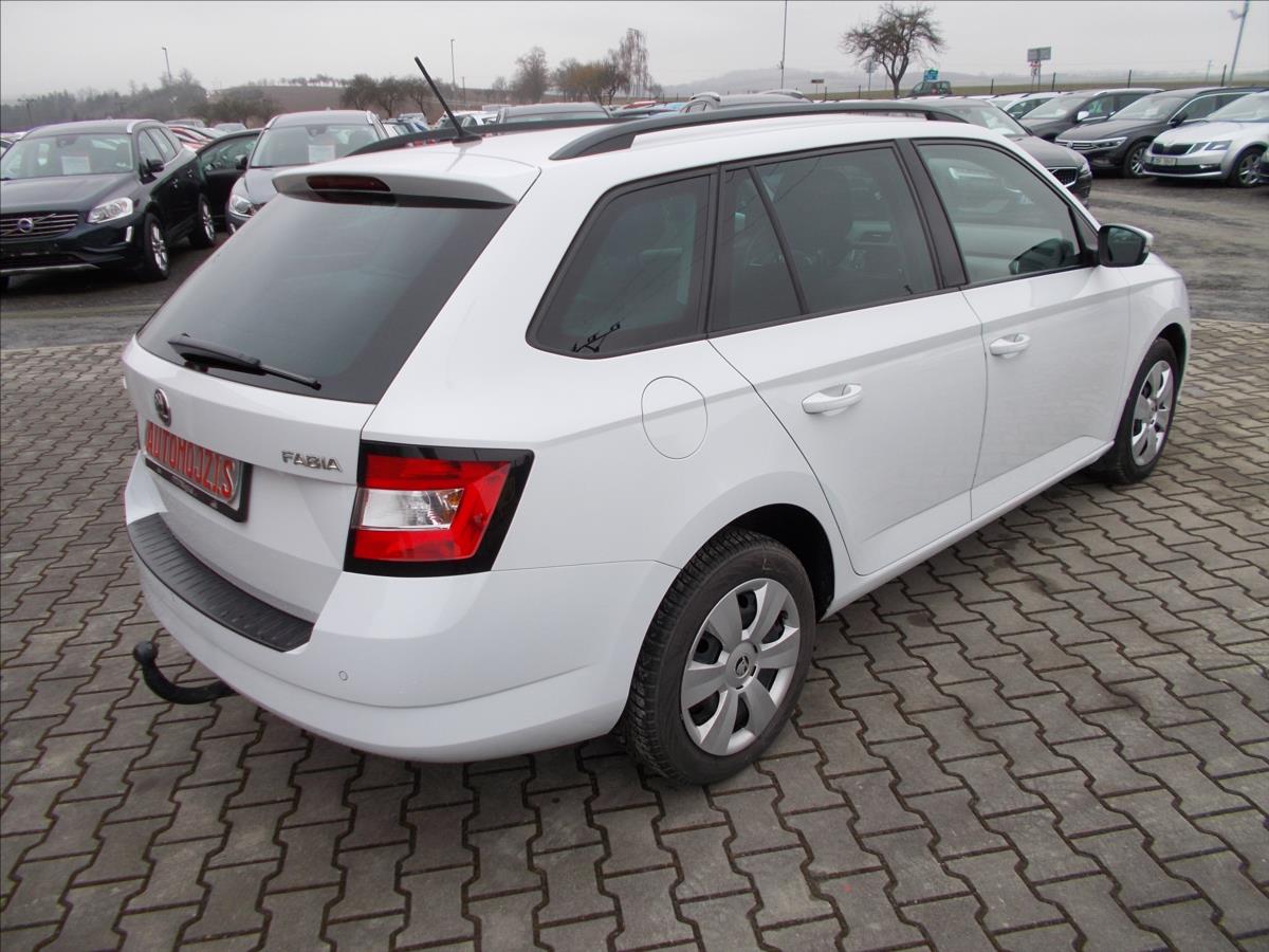 Škoda Fabia 1,2 TSI ČR NAVI TZ NOVÁ STK  III - foto 9