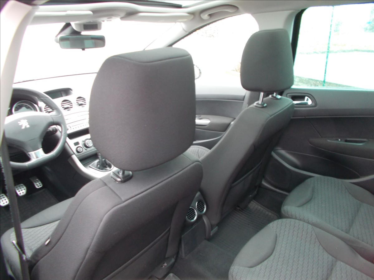 Peugeot 308 1,6 16V ČR NOVÁ STK TZ PĚKNÉ  SW - foto 14