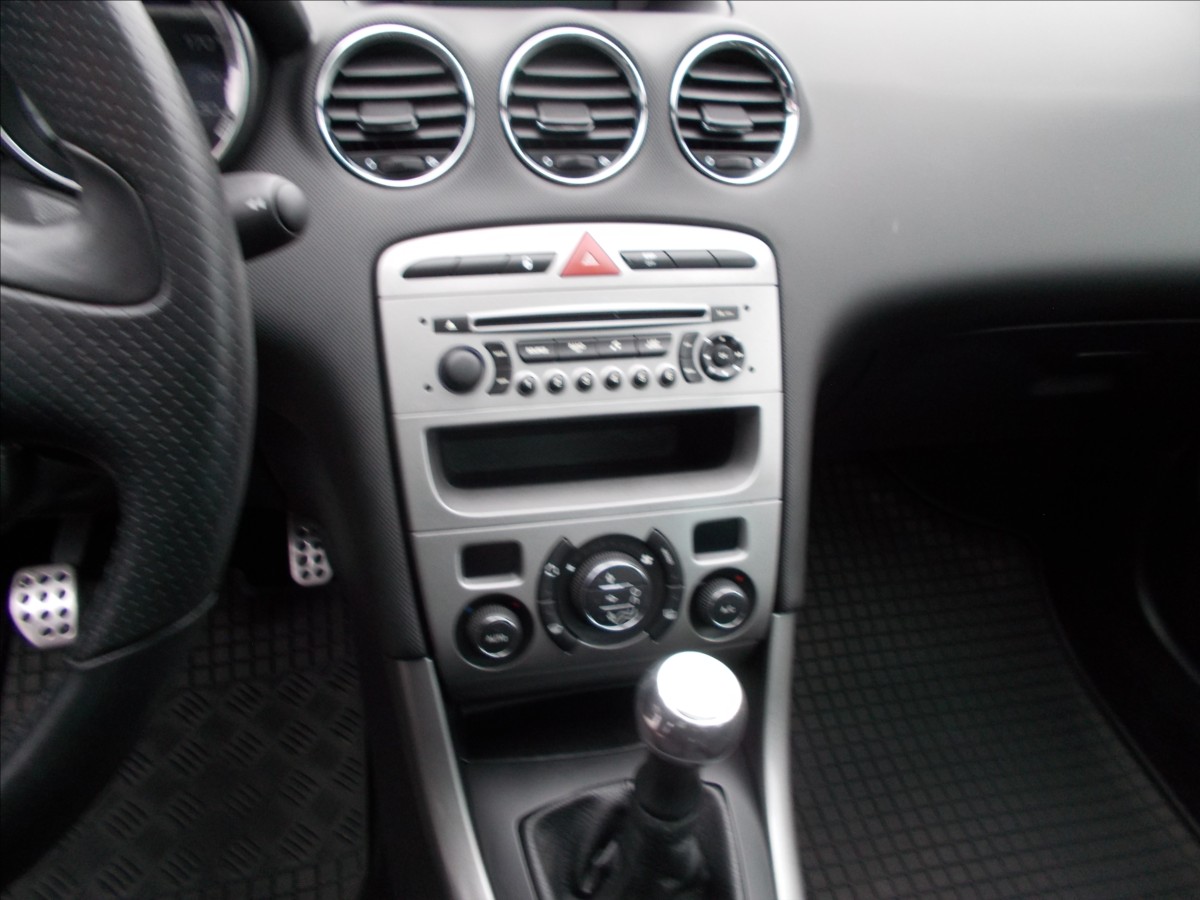 Peugeot 308 1,6 16V ČR NOVÁ STK TZ PĚKNÉ  SW - foto 25