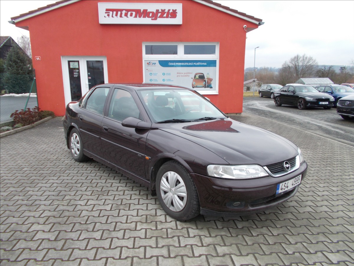 Opel Vectra 1,6 16V KLIMA NOVÁ STK PĚKNÉ