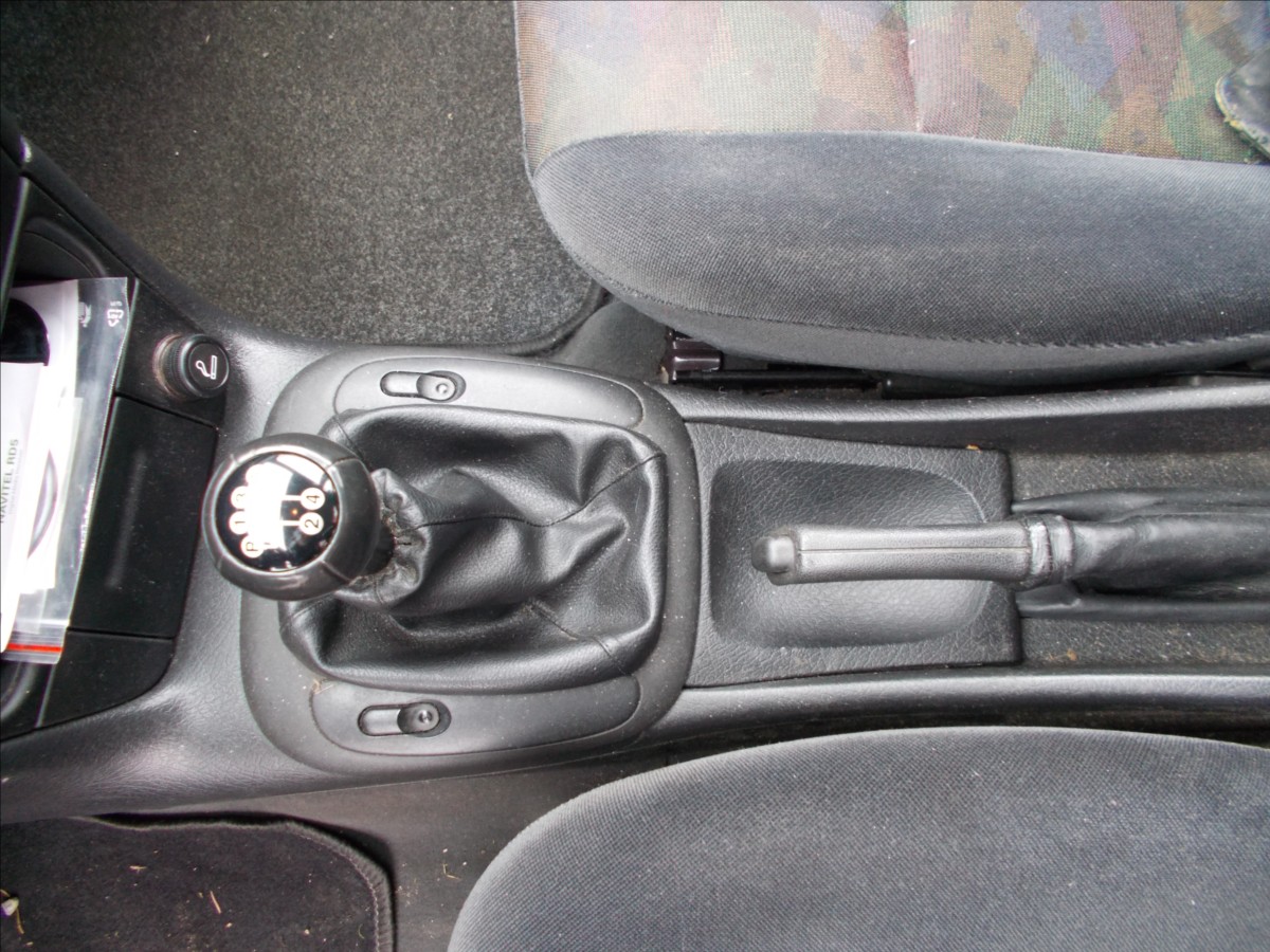 Opel Vectra 1,6 16V KLIMA NOVÁ STK PĚKNÉ - foto 24