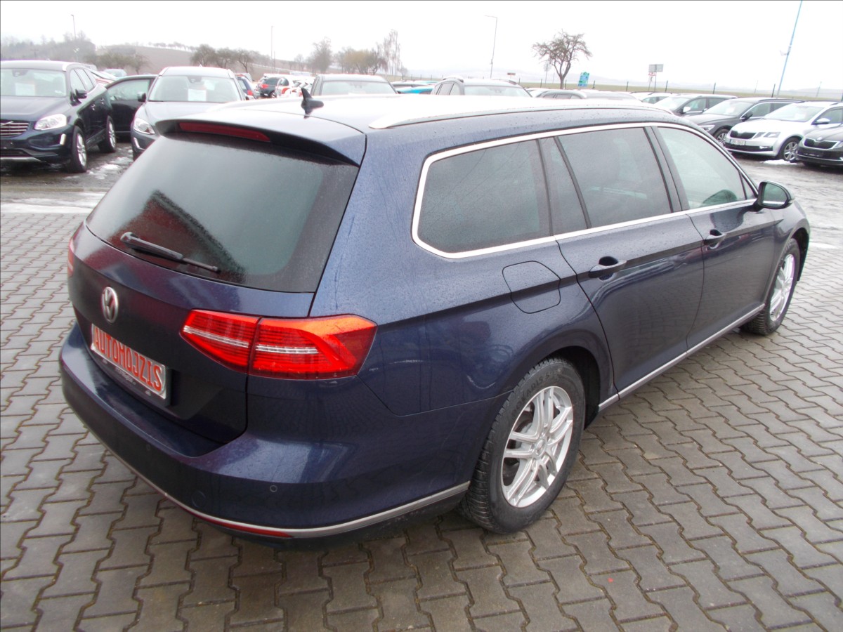 Volkswagen Passat 1,4 TSI DIGIKLIMA NAVI COC STK 3/2027 - foto 10