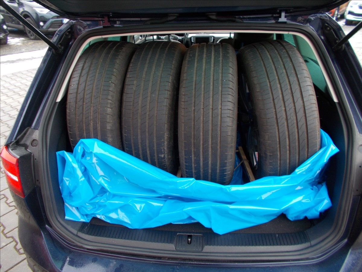 Volkswagen Passat 1,4 TSI DIGIKLIMA NAVI COC STK 3/2027 - foto 13