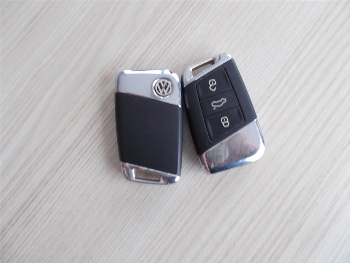 Volkswagen Passat 1,4 TSI DIGIKLIMA NAVI COC STK 3/2027 - foto 35